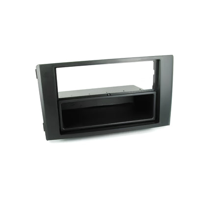 Stinger SFMIV01 Iveco Multi-DIN Radio Fascia Kit