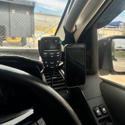 GMF4x4 4025-PH-D Phone and UHF Handpiece Holder Suits Isuzu DMAX, Isuzu MUX and Holden Colorado 2012-2020