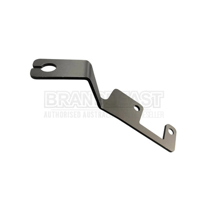 Aerpro APVCBB12 Bonnet Mount UHF Antenna Bracket Nissan Navara NP300