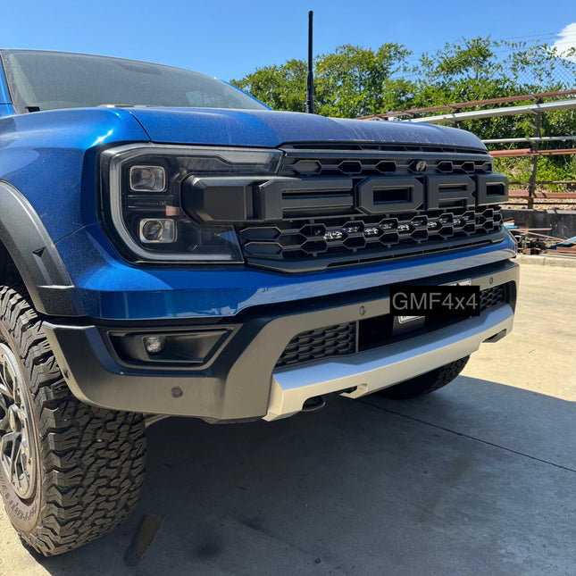 GMF4x4 3001-LED Ford Raptor RA 2022+ Grille LED Lightbar Kit with 26 Inch Single Row Bar