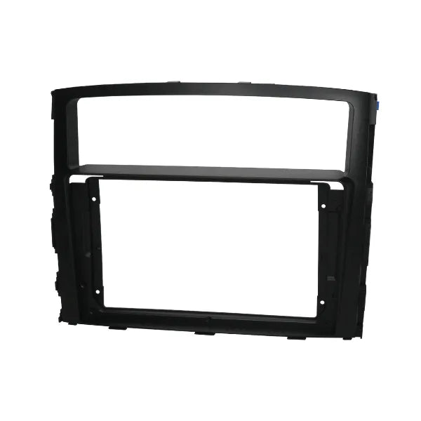 Stinger SF9-MI02 Mitsubishi Pajero Fascia 9" Trapezoid 2010-2015