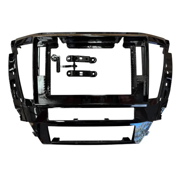 Stinger SF9-MI05 Mitsubishi Pajero Sport Fascia 9" & 10" Trapezoid 2020-Up