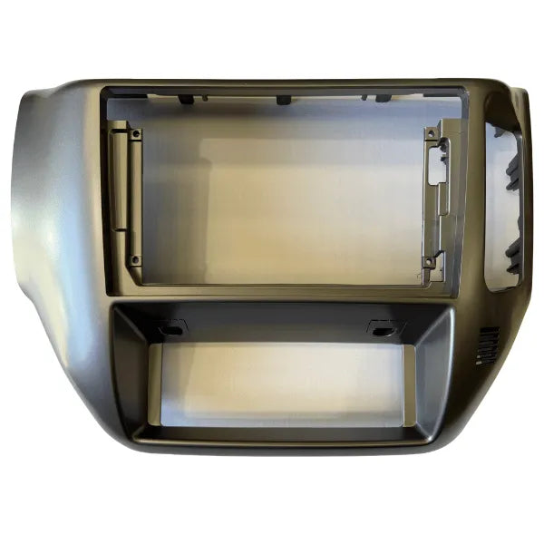 STINGER SF9-NI02 Nissan Patrol GU 9 Inch Fascia Silver 2005-2016